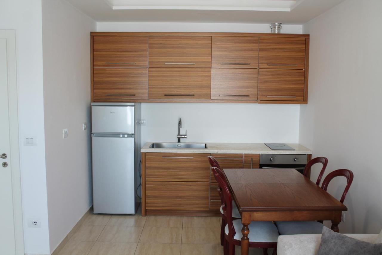 Blue Apartments & Hotel Shengjin Luaran gambar