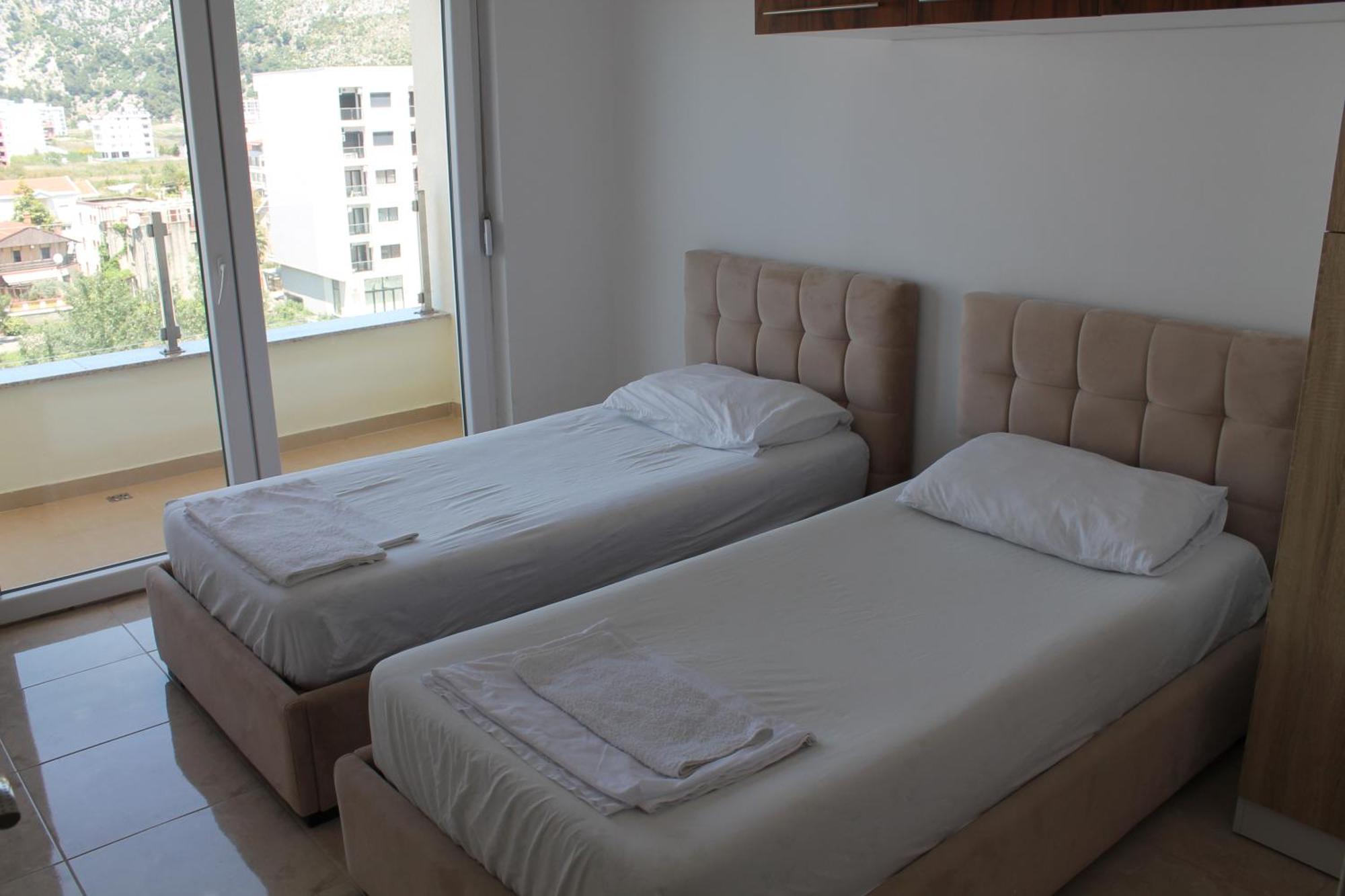 Blue Apartments & Hotel Shengjin Luaran gambar