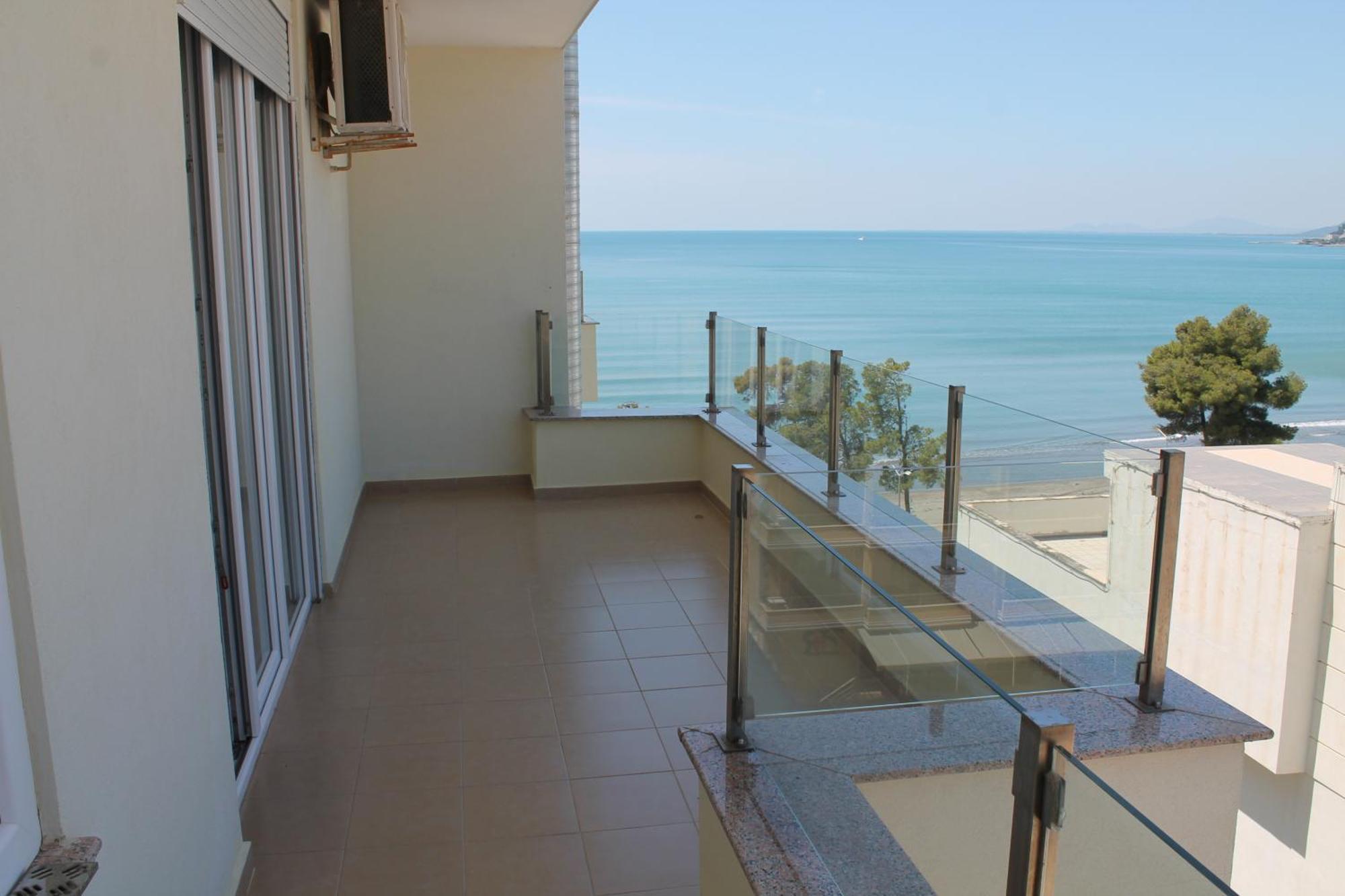 Blue Apartments & Hotel Shengjin Luaran gambar