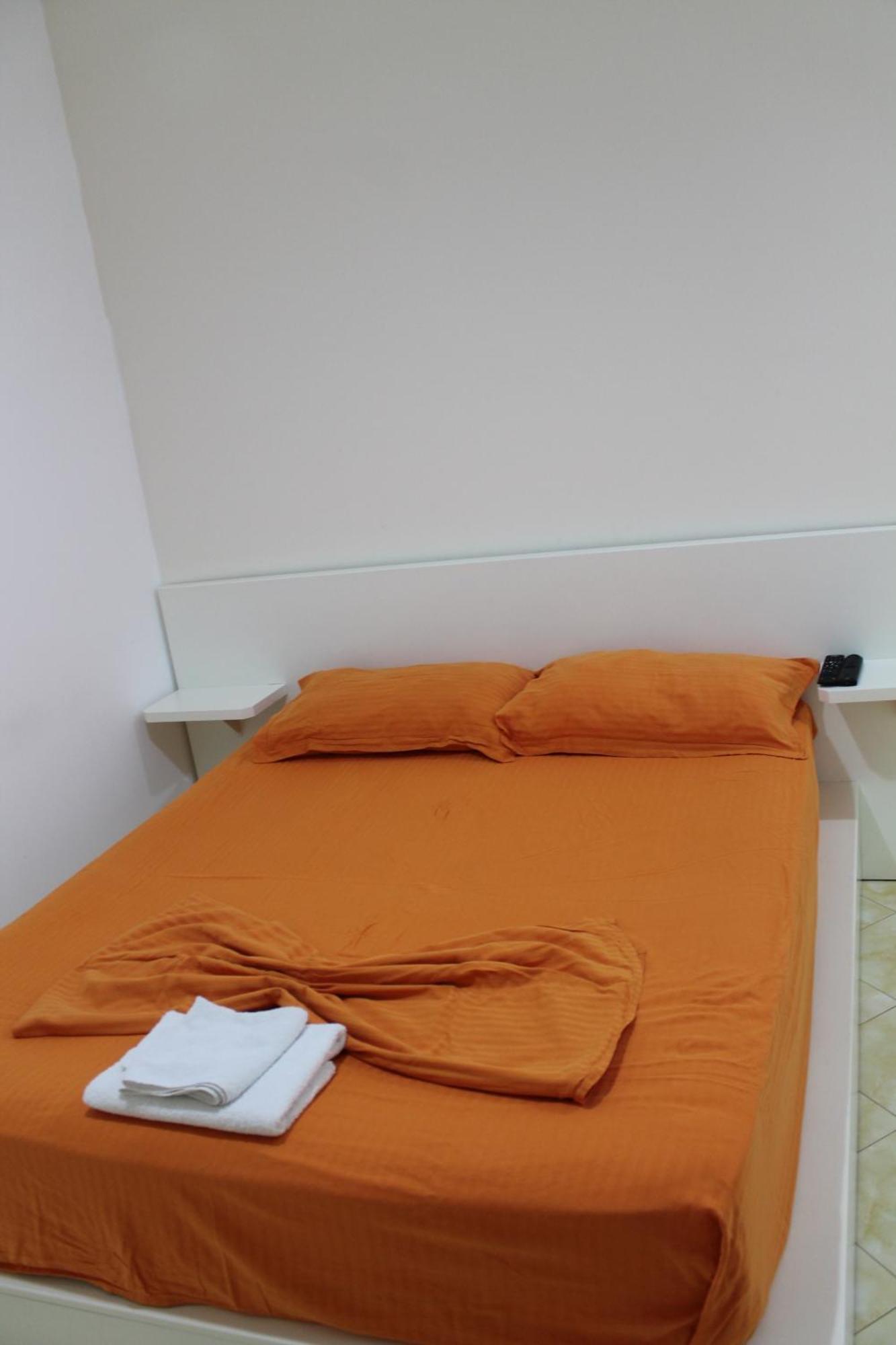 Blue Apartments & Hotel Shengjin Luaran gambar