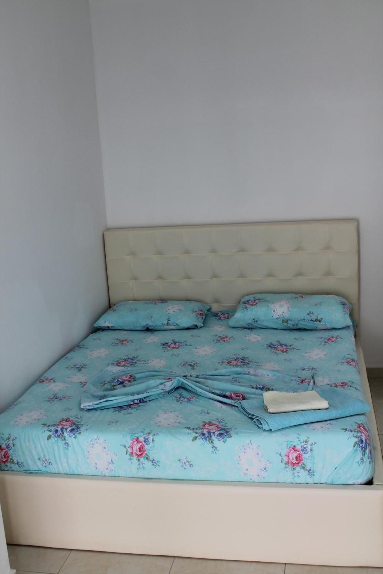 Blue Apartments & Hotel Shengjin Luaran gambar