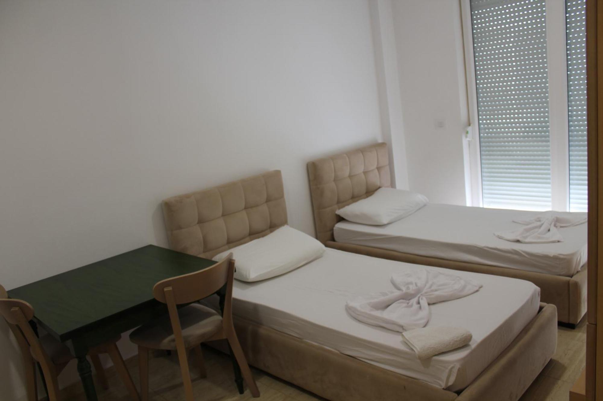 Blue Apartments & Hotel Shengjin Luaran gambar