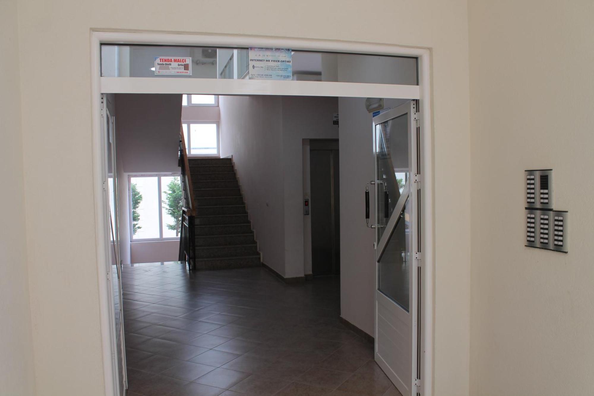 Blue Apartments & Hotel Shengjin Luaran gambar